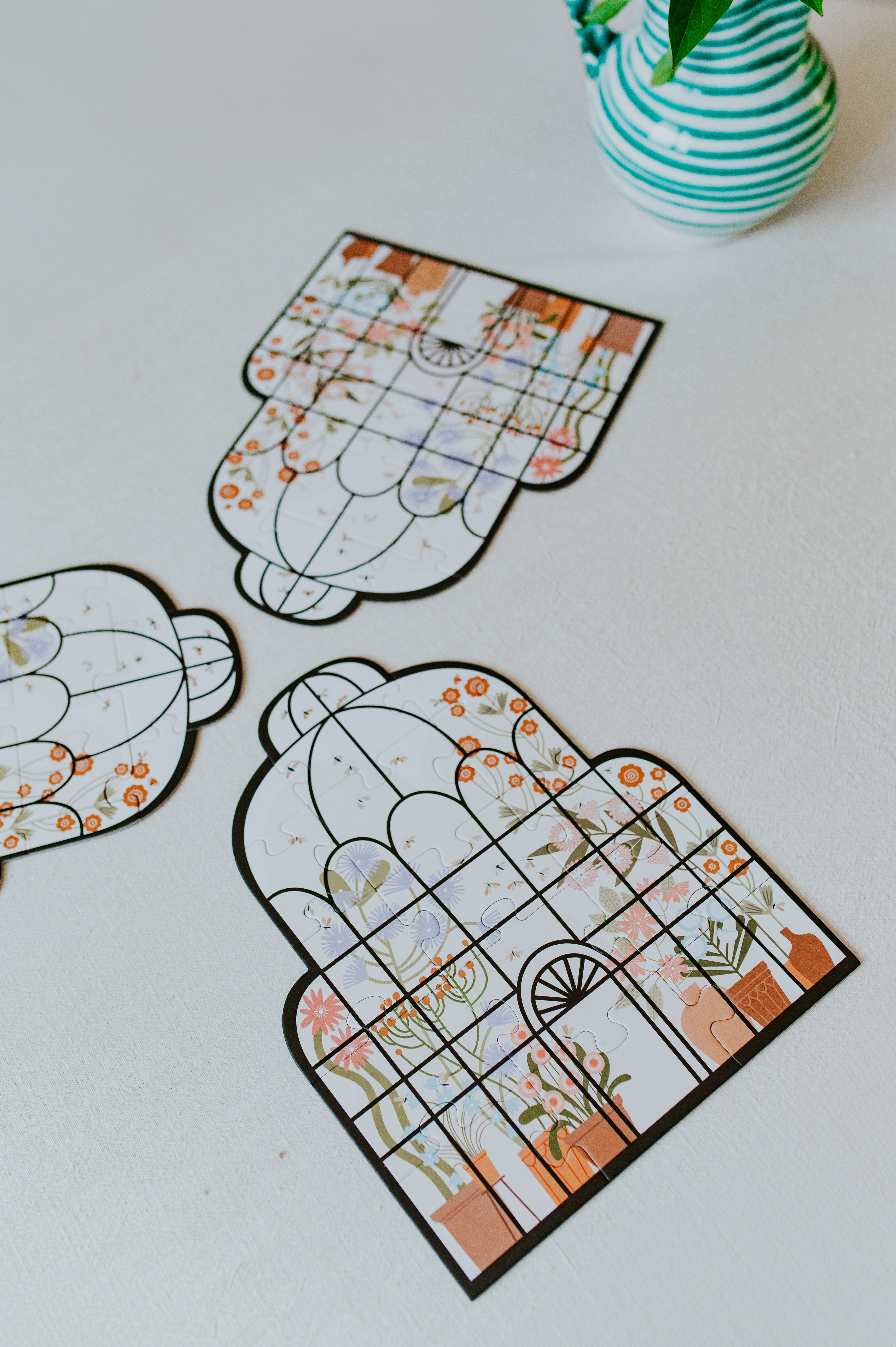 Puzzle z motywem Motylarni, 15 elementów