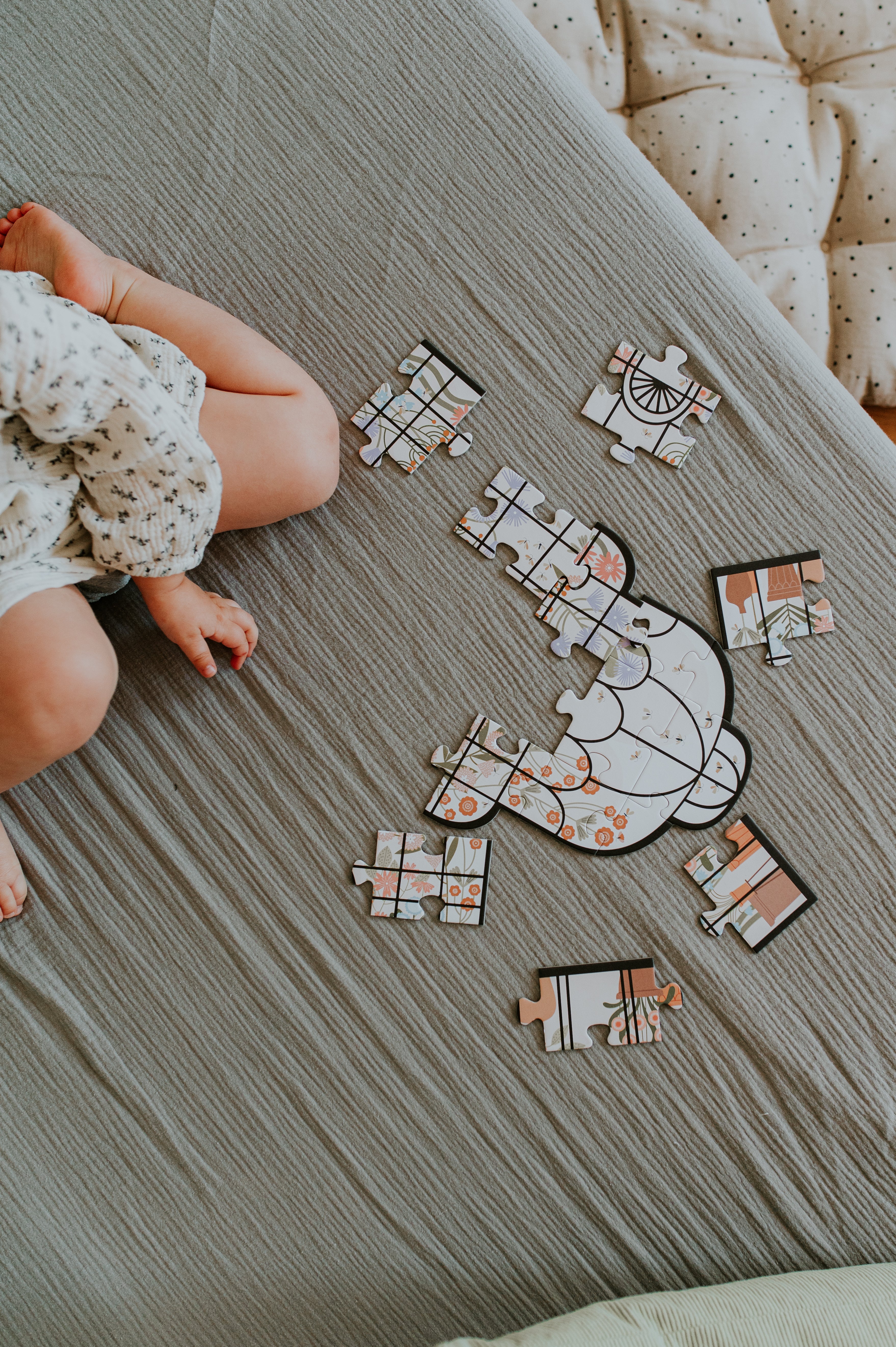 Puzzle z motywem Motylarni, 15 elementów