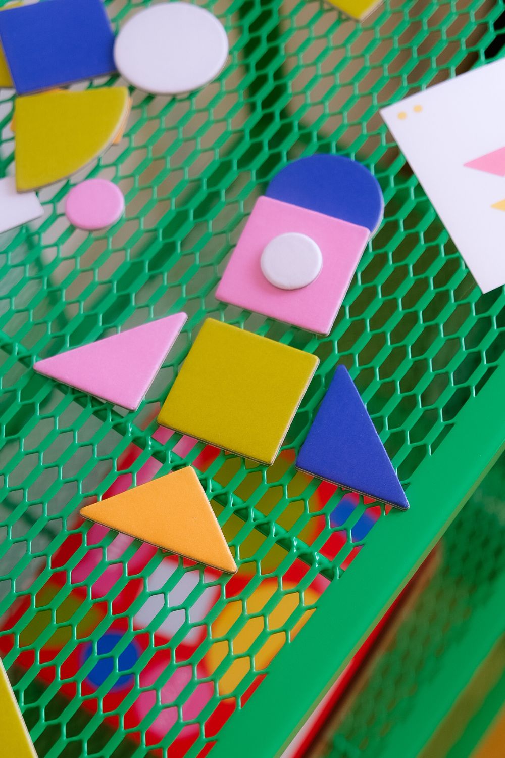 Nauka figur geometrycznych | Shapes Puzzle